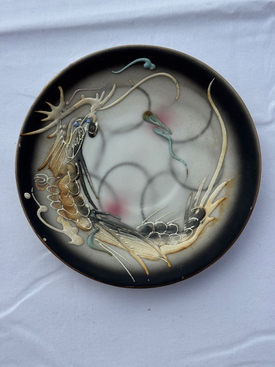 Collector's Paradise: Vintage Glass, Crystal & Eclectic Treasures - Image 96