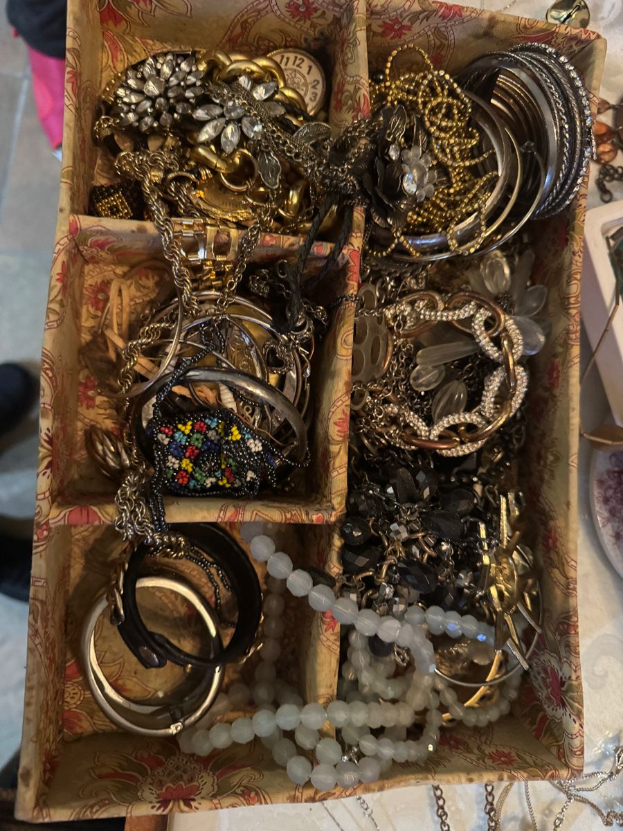 A former collectors sale (2nd sale) - Image 39