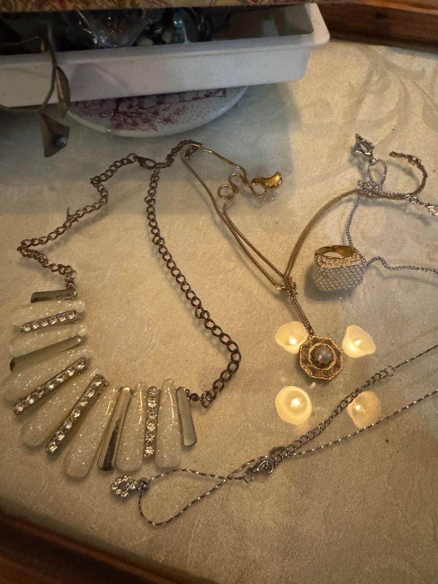 A former collectors sale (2nd sale) - Image 40