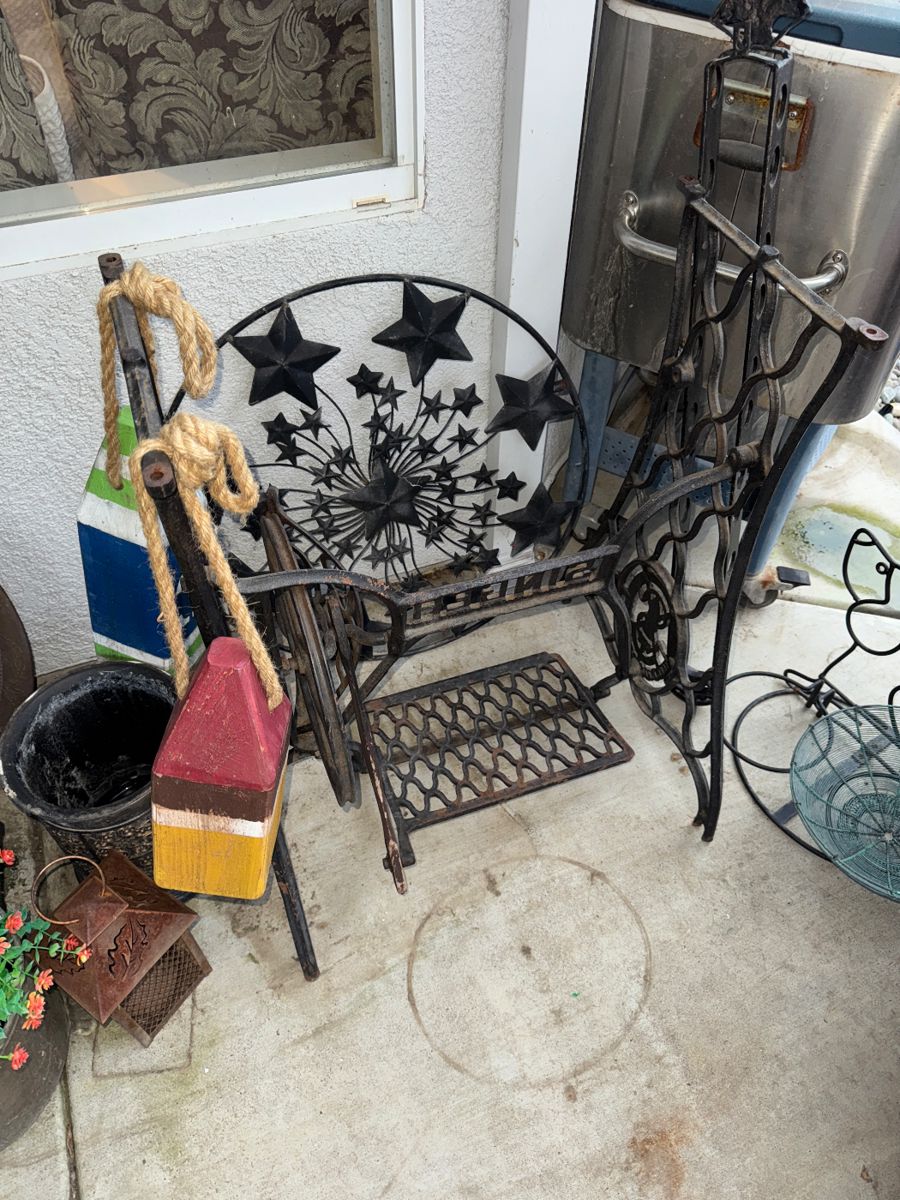 A former collectors sale (2nd sale) - Image 72