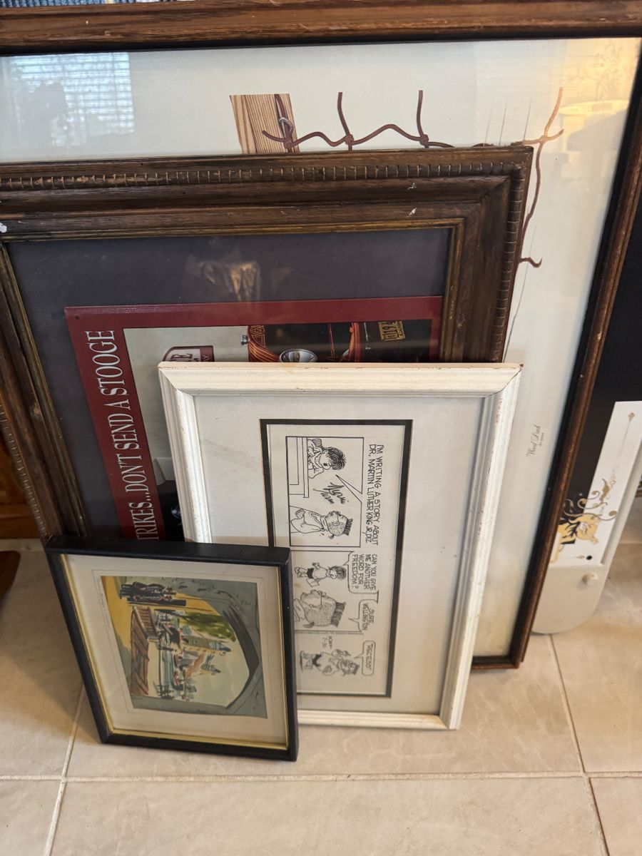 Antiques and collectibles - Image 9