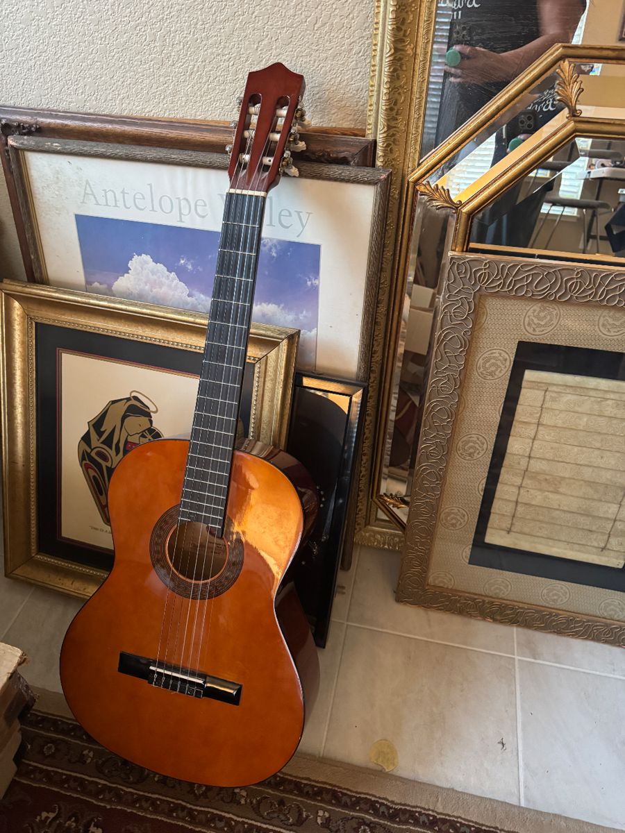 Antiques and collectibles - Image 10