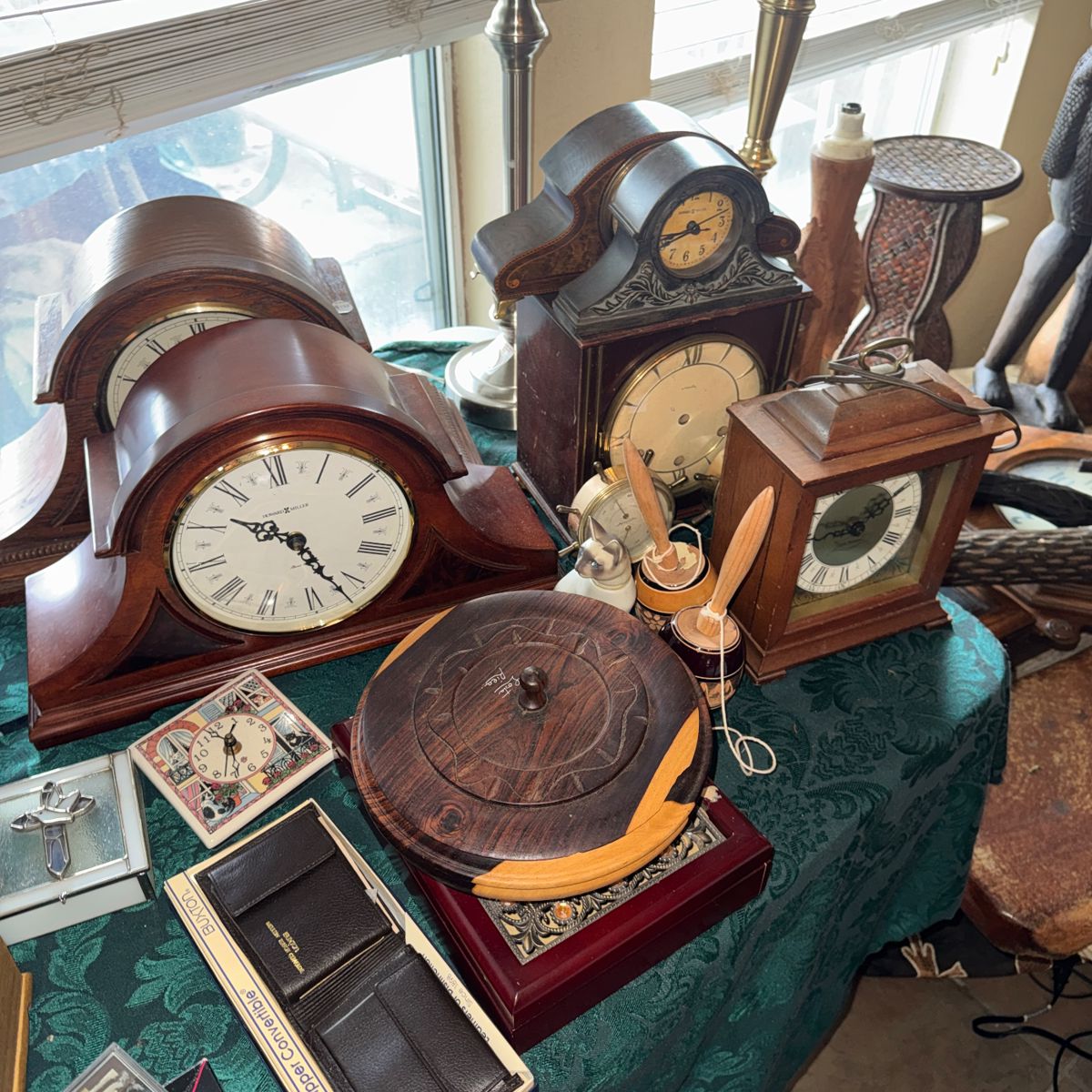 Antiques and collectibles - Image 15