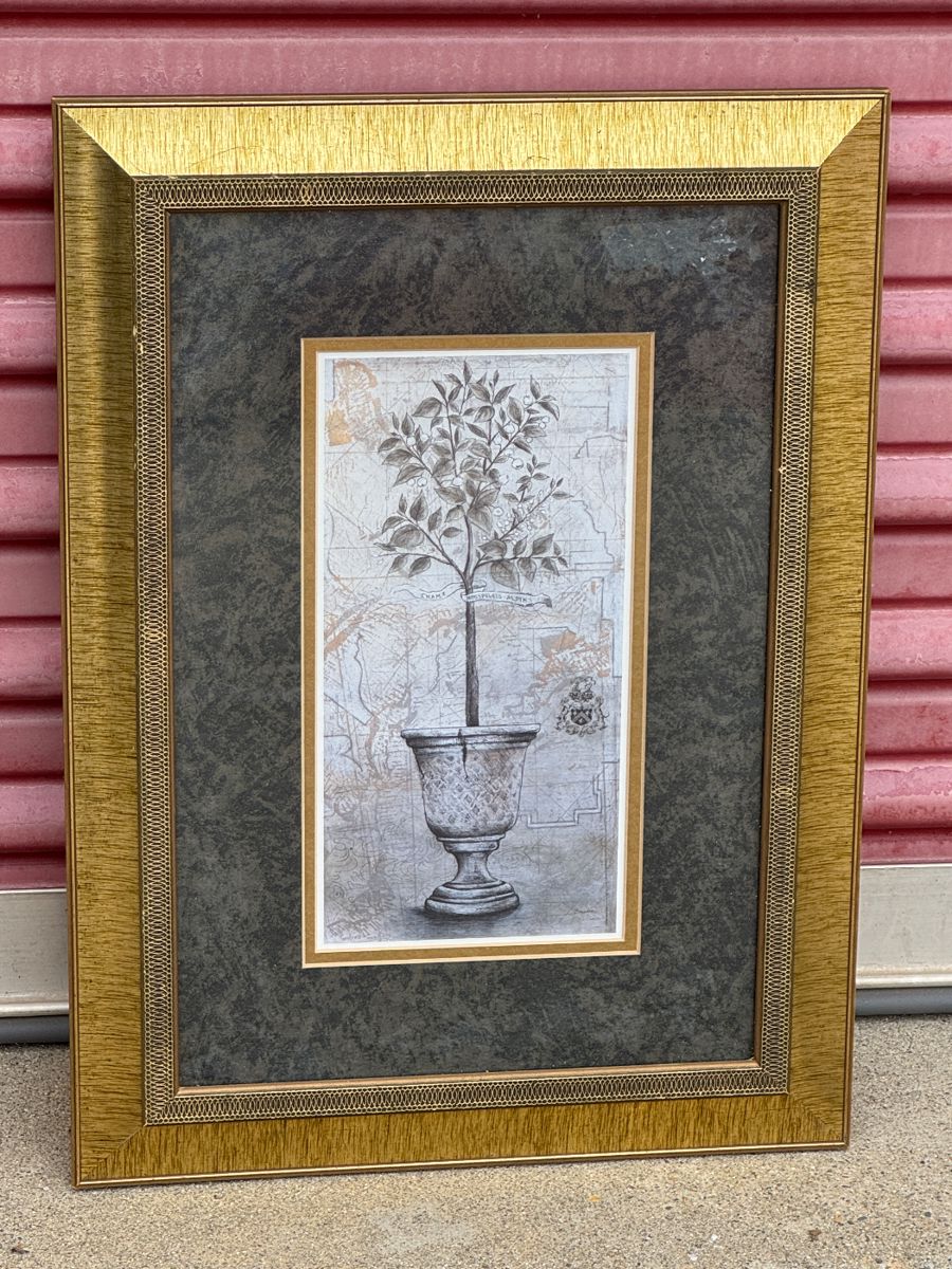 Antiques and collectibles - Image 23