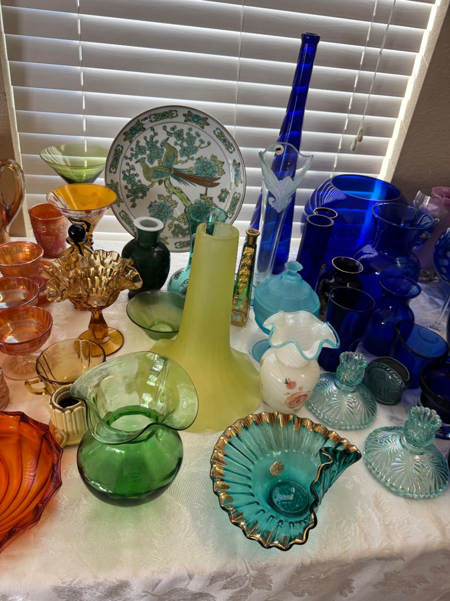 Antiques and collectibles - Image 29