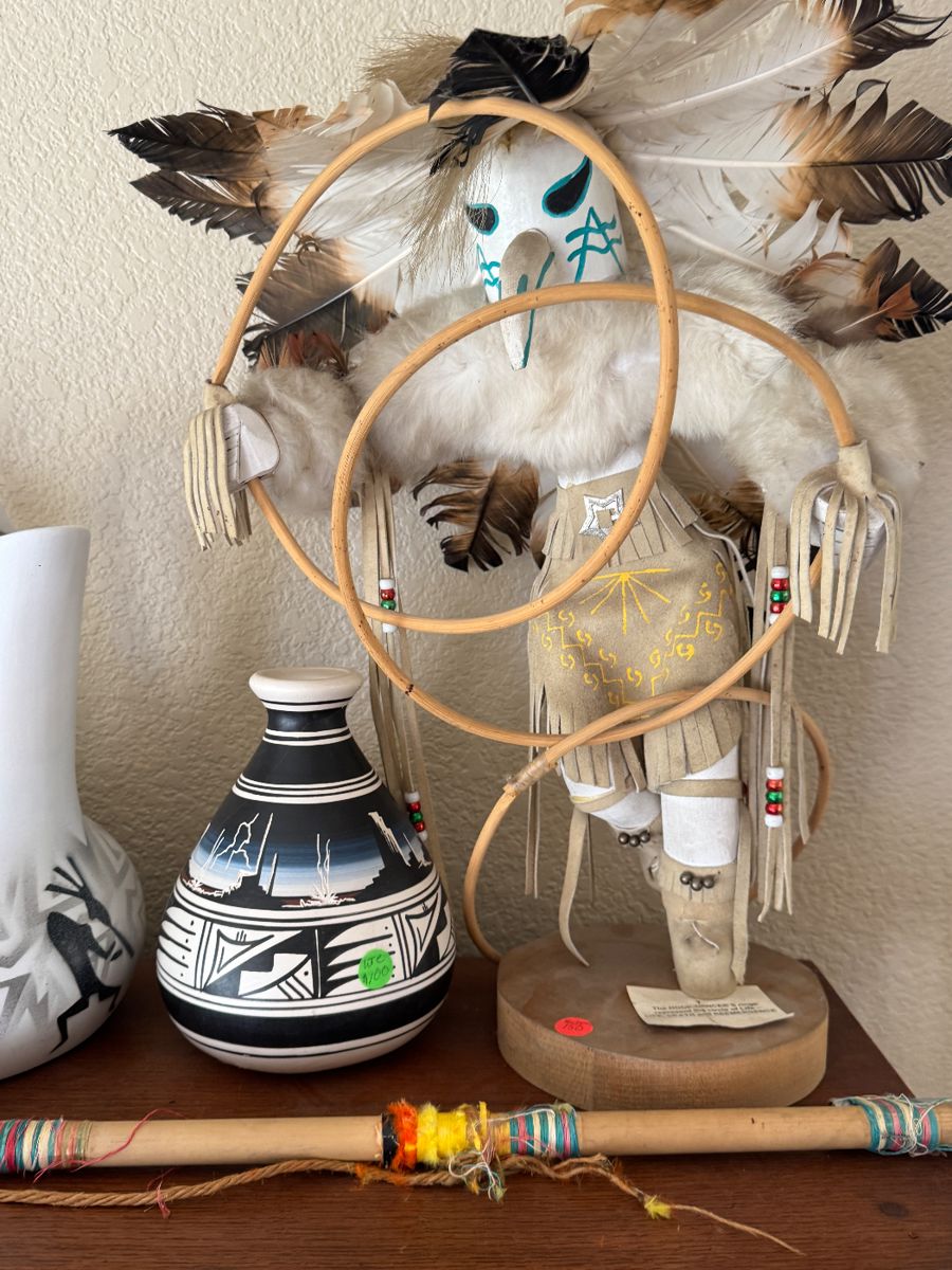 Antiques and collectibles - Image 39