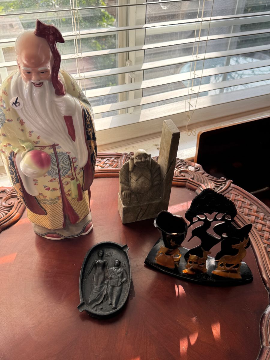 Antiques and collectibles - Image 42