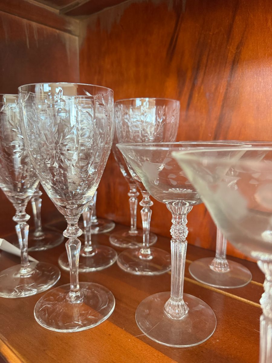 Antiques and collectibles - Image 45