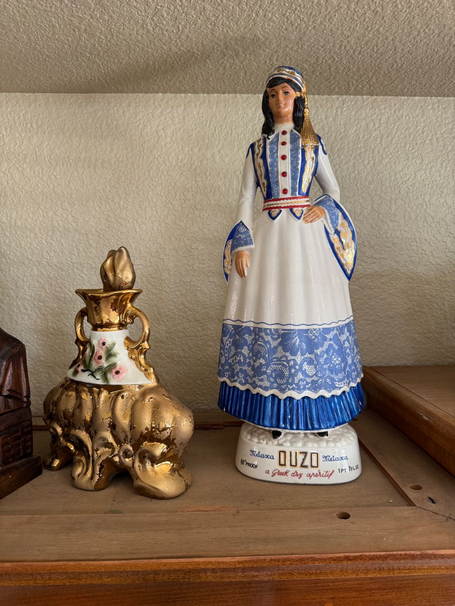 Antiques and collectibles - Image 51