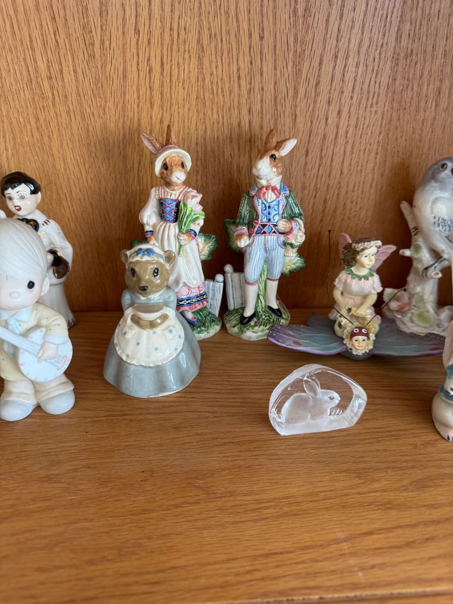 Antiques and collectibles - Image 60