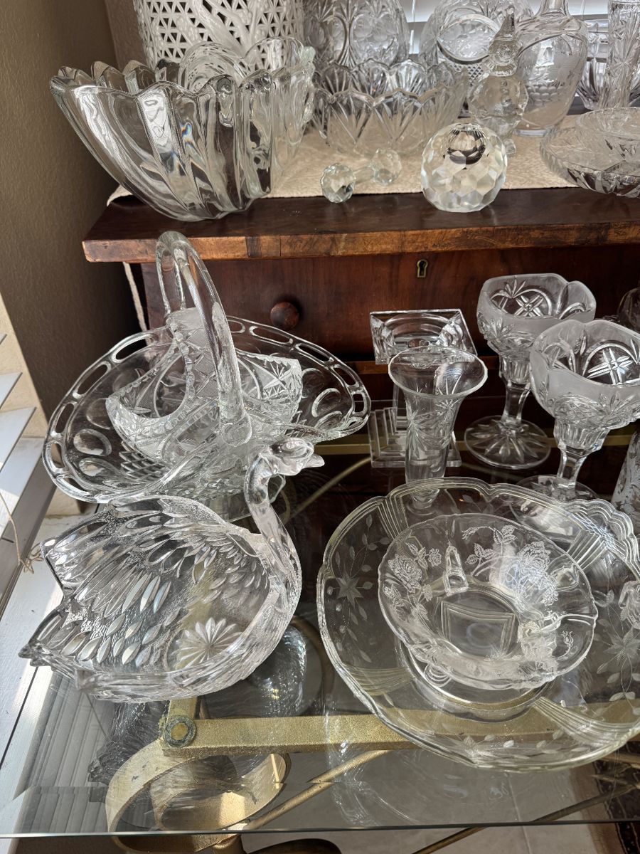 Antiques and collectibles - Image 72