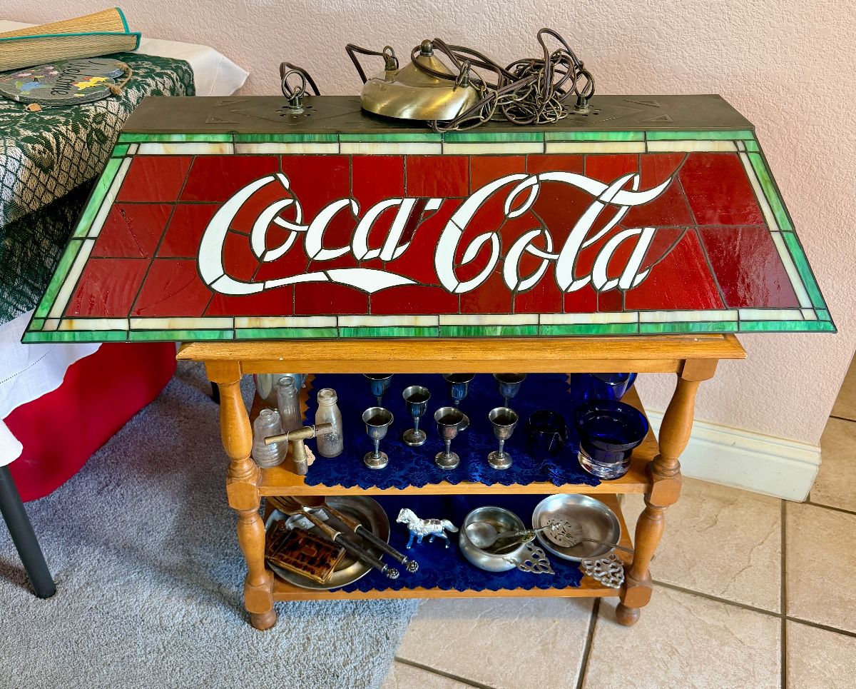 Faith, Fabric & Family: Antiques, Holiday Decor & Vintage Treasures