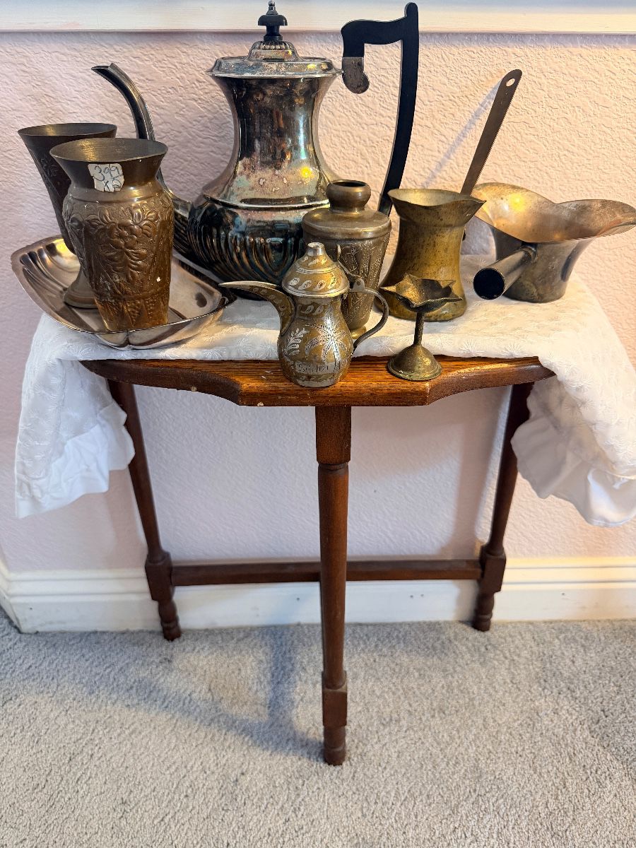 Faith, Fabric & Family: Antiques, Holiday Decor & Vintage Treasures - Image 5