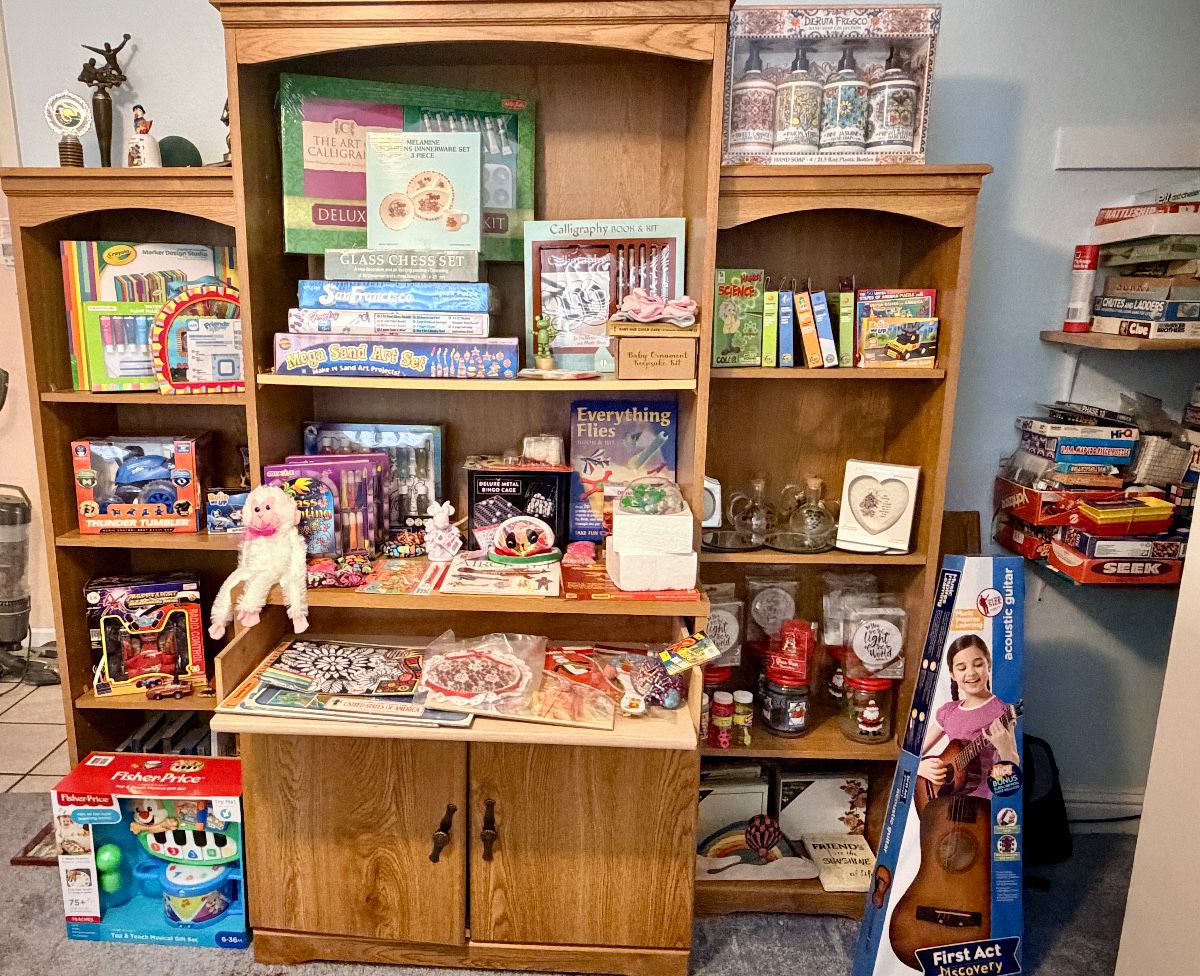 Faith, Fabric & Family: Antiques, Holiday Decor & Vintage Treasures - Image 45