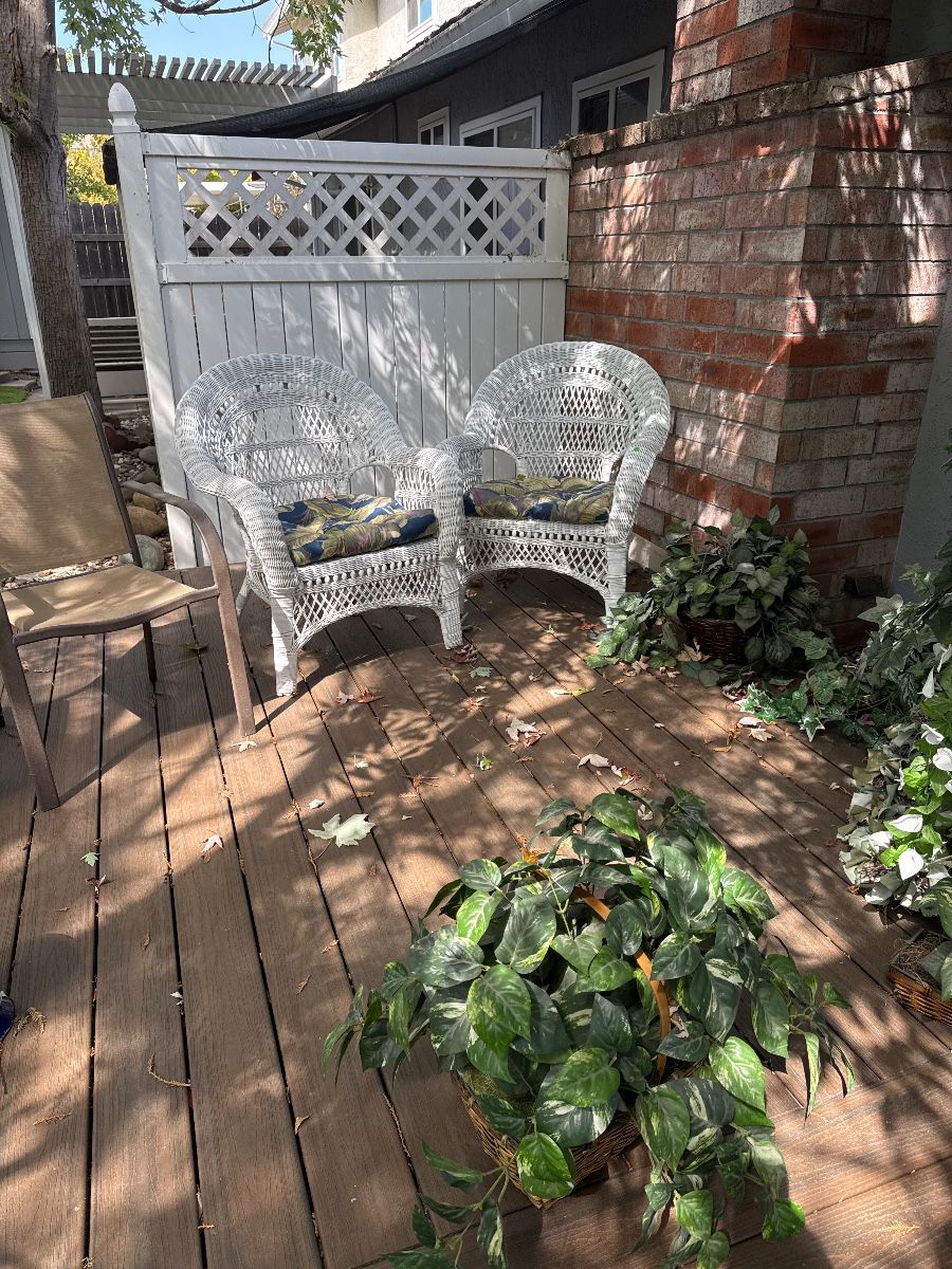A Pocket Full: Furniture, Books, Fall Decor & a Little Bit of Everything - Image 64