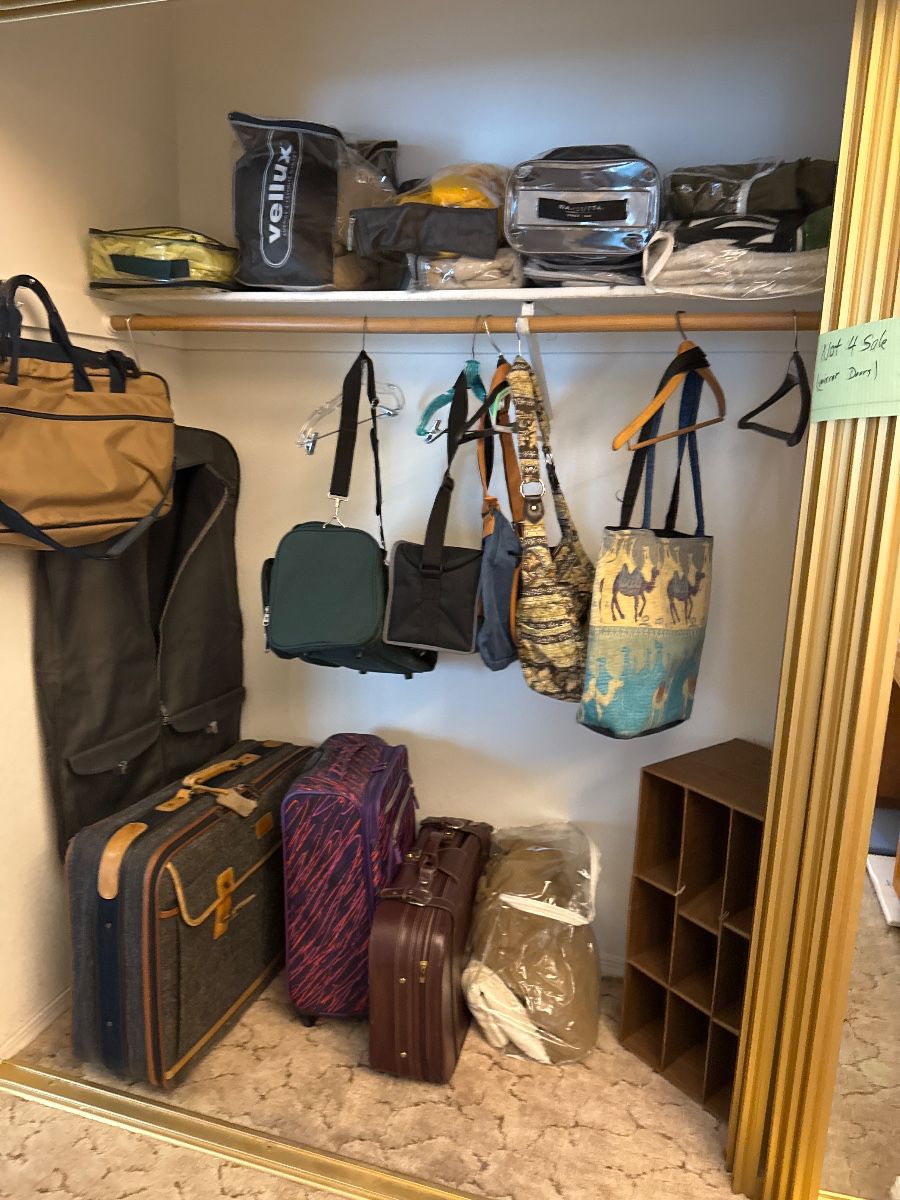 A Pocket Full: Furniture, Books, Fall Decor & a Little Bit of Everything - Image 80